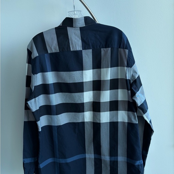 Burberry Men's Black and White Plaid Shirt - Picture 5 of 9